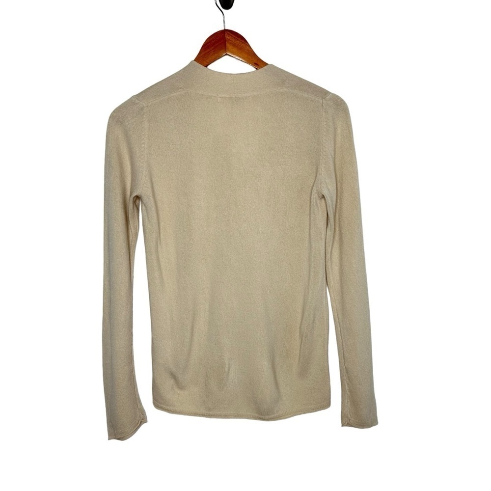 Azul Basic Womens V-Neck Pullover Knit Sweater Sz… - image 2